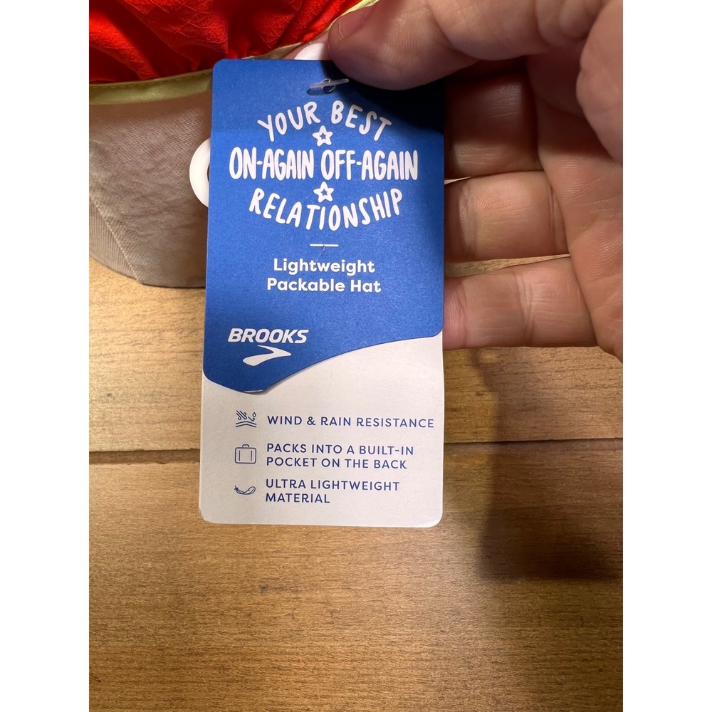 Brooks Lightweight Packable Hat Red Pink‎ Teal Running Athletic NWT - Picture 9 of 11